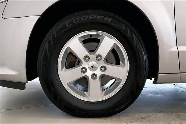 Thumbnail: 2012 Dodge Grand Caravan - 9