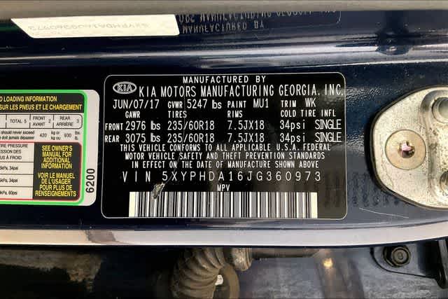 Thumbnail: 2018 Kia Sorento - 22