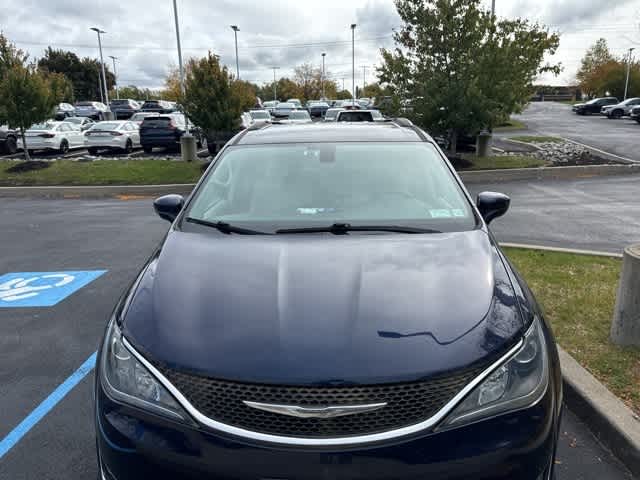 Used 2017 Chrysler Pacifica Touring-L with VIN 2C4RC1BG5HR512496 for sale in Orchard Park, NY