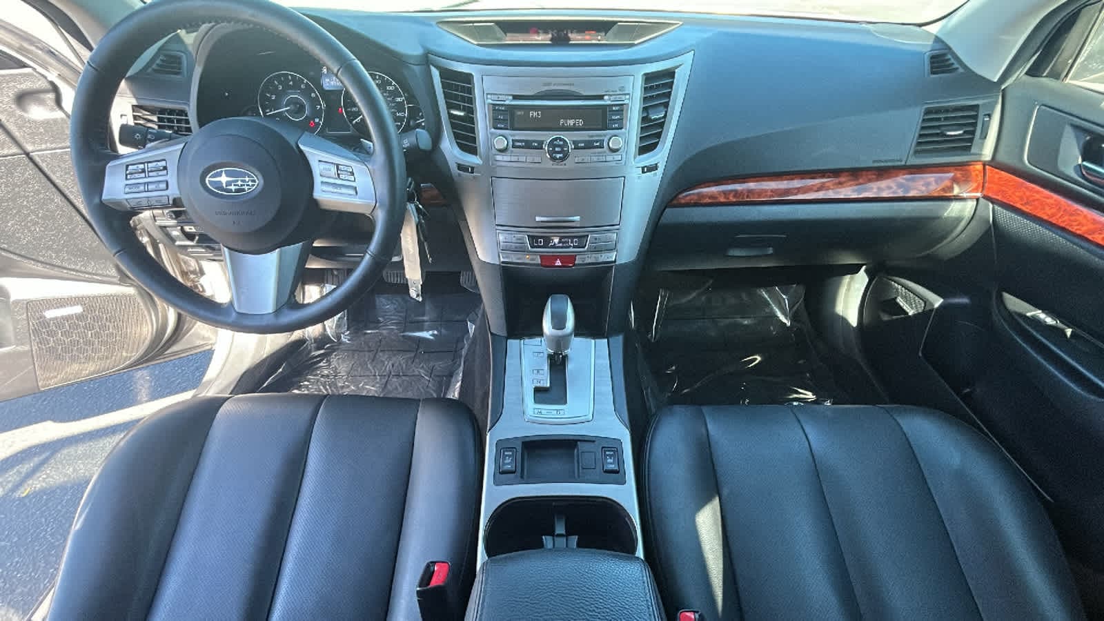 Thumbnail: 2010 Subaru Outback - 25