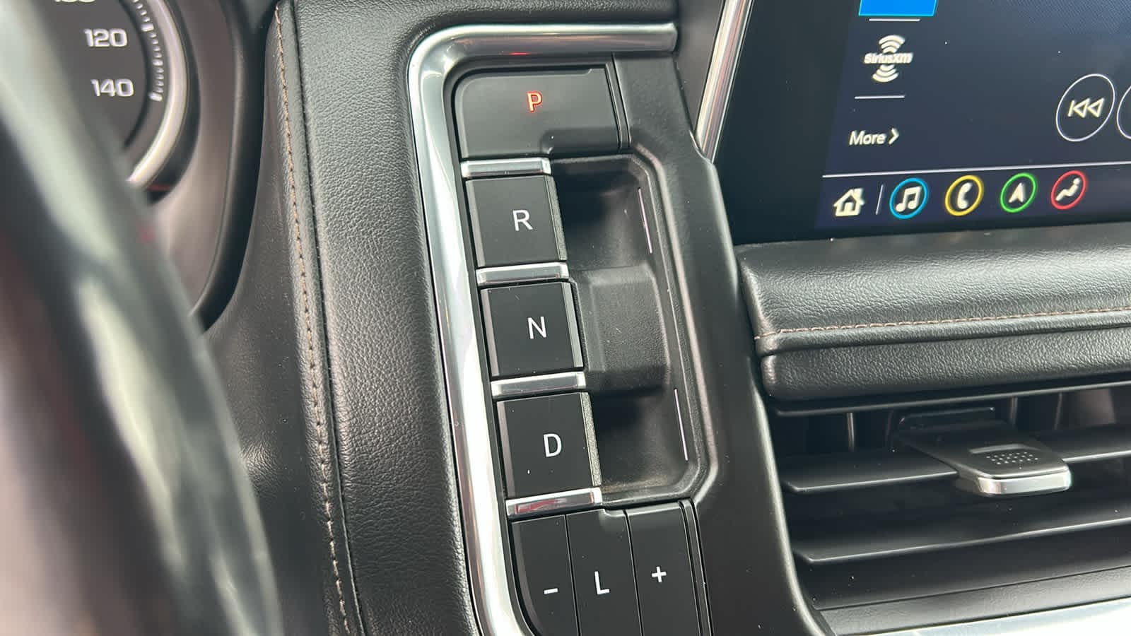 Thumbnail: 2021 Chevrolet Suburban - 13