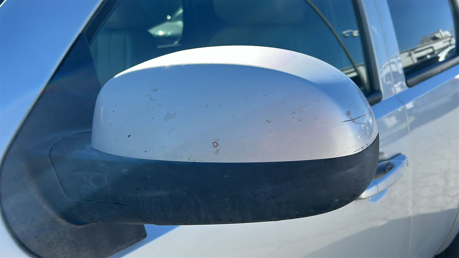 Thumbnail: 2011 Chevrolet Tahoe - 5