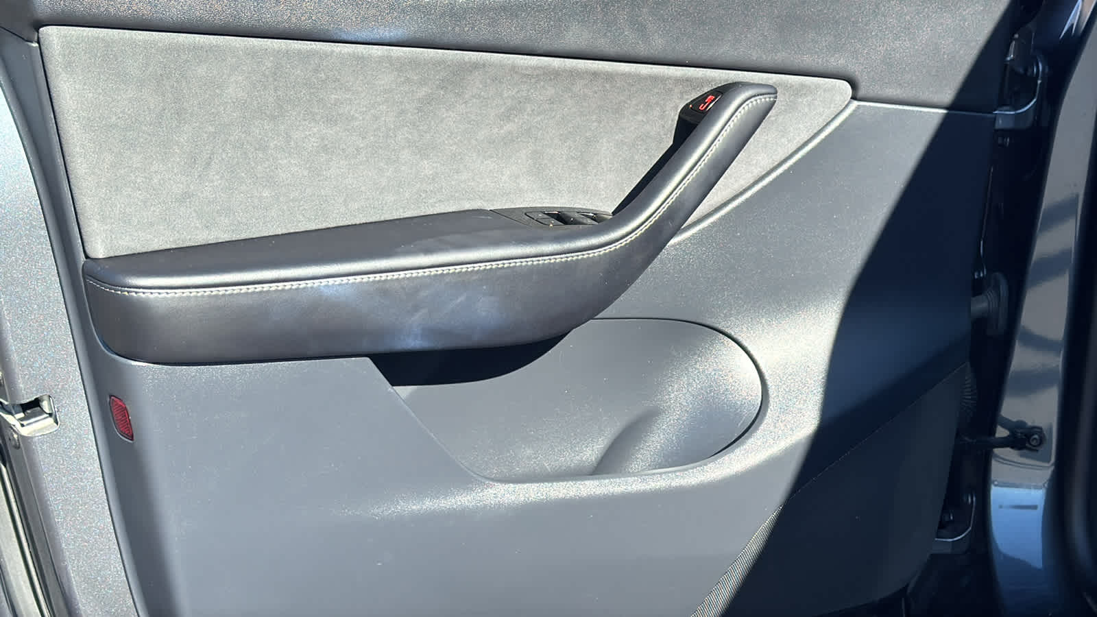 Thumbnail: 2020 Tesla Model Y - 21