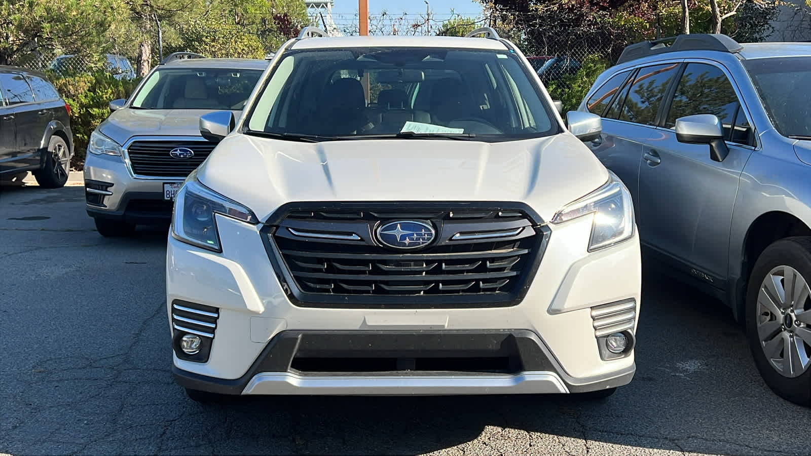 2023 Subaru Forester Touring photo 2