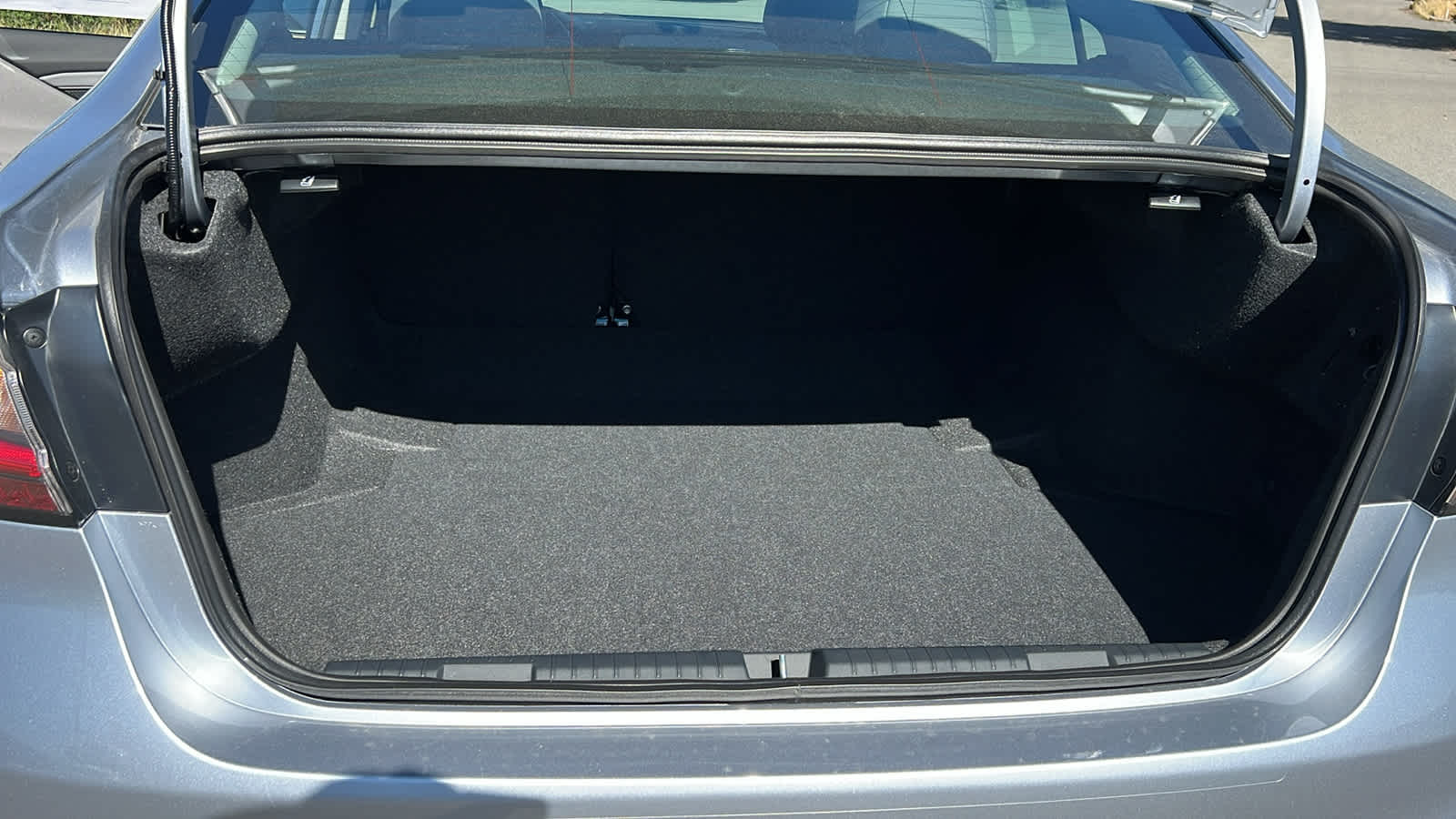 Thumbnail: 2025 Subaru Legacy - 27