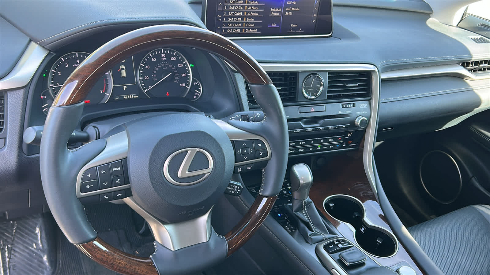 Thumbnail: 2018 Lexus RX - 10