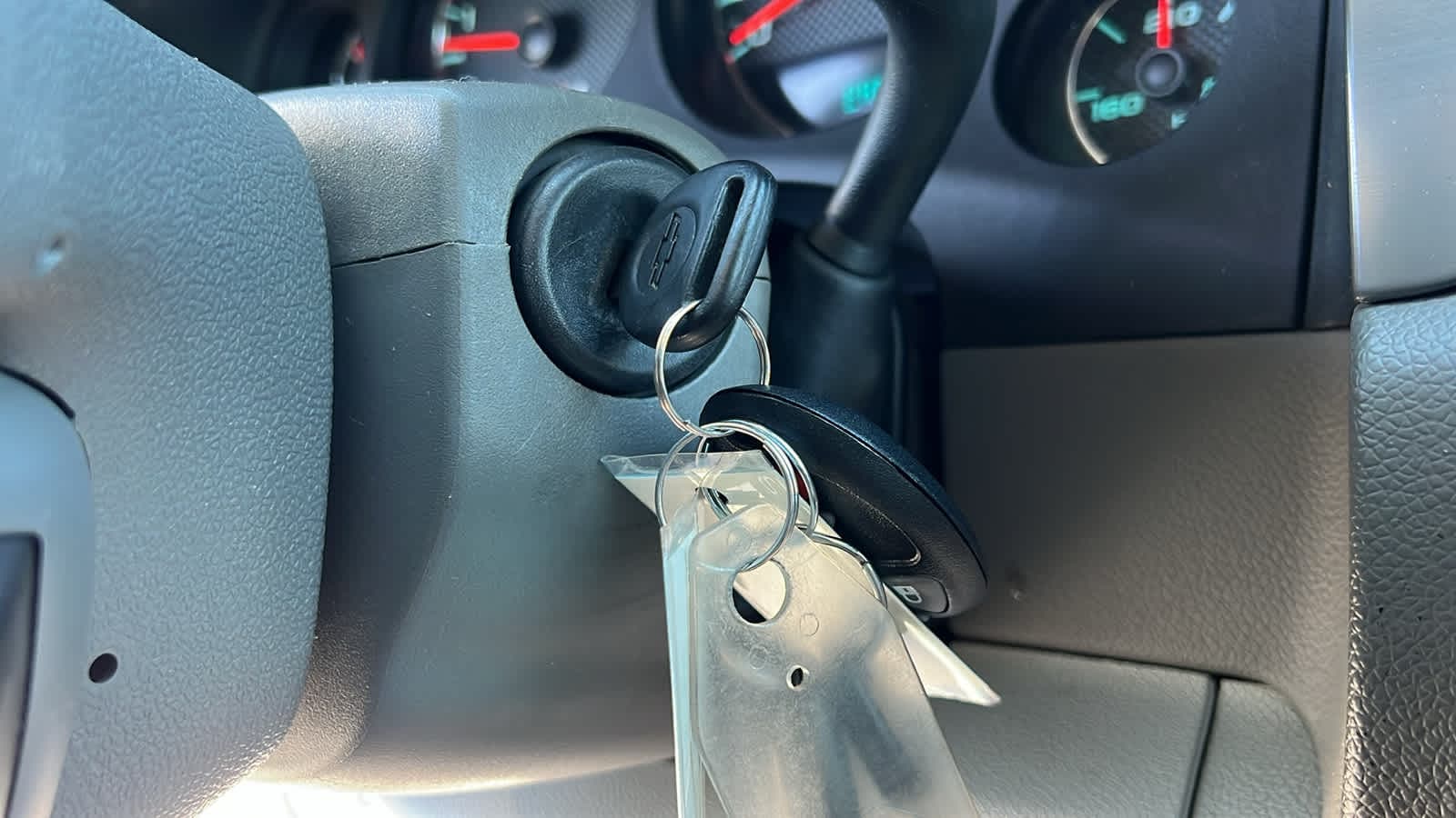 Thumbnail: 2011 Chevrolet Tahoe - 16