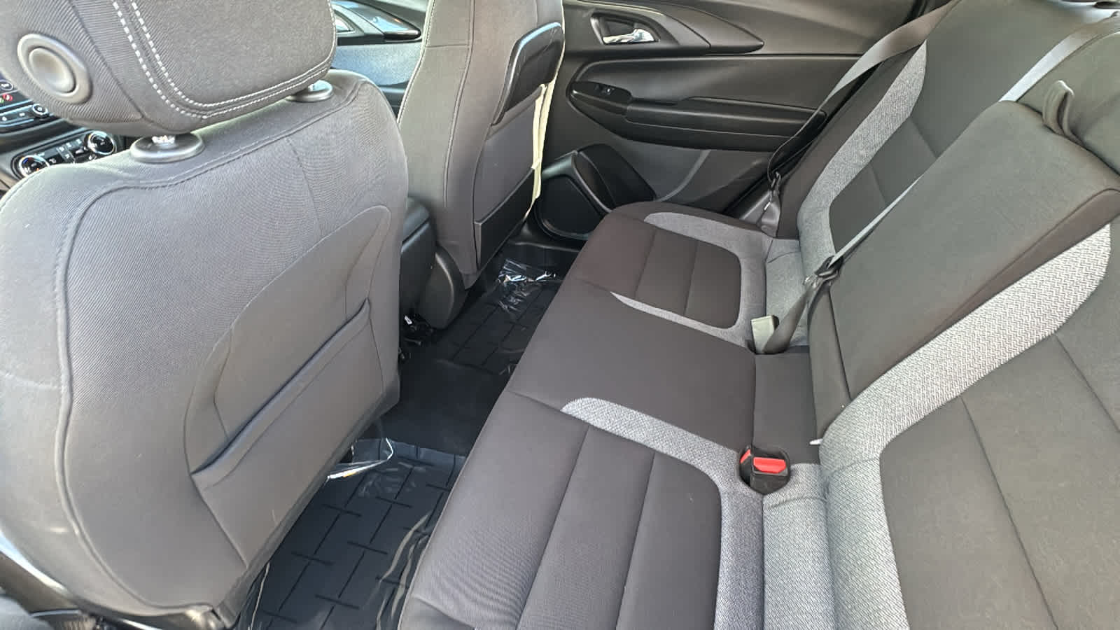 Thumbnail: 2022 Chevrolet TrailBlazer - 24