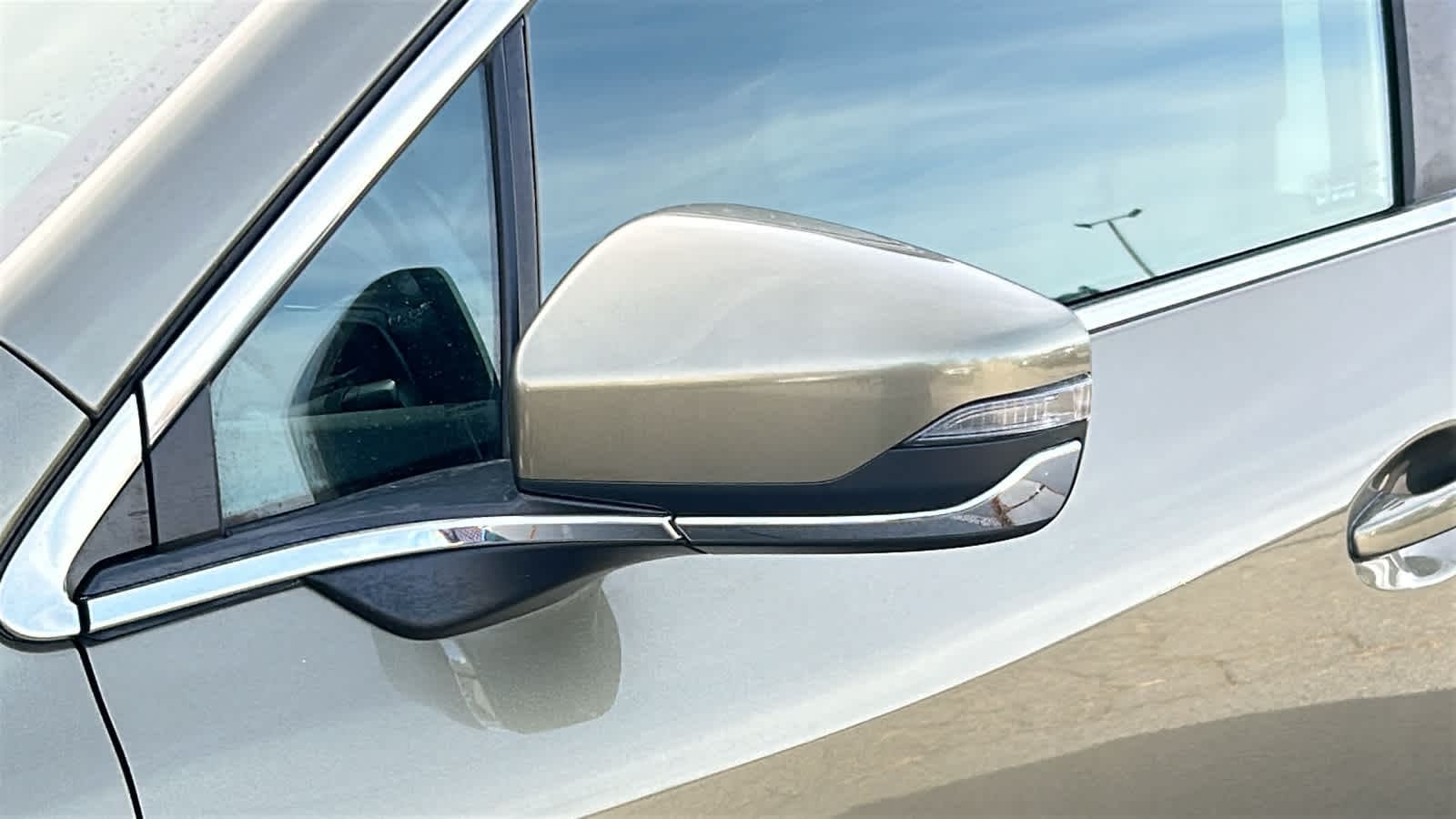 Thumbnail: 2022 Subaru Outback - 5