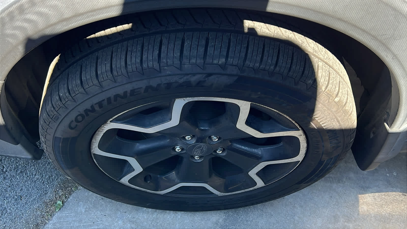 Thumbnail: 2014 Subaru XV Crosstrek - 20