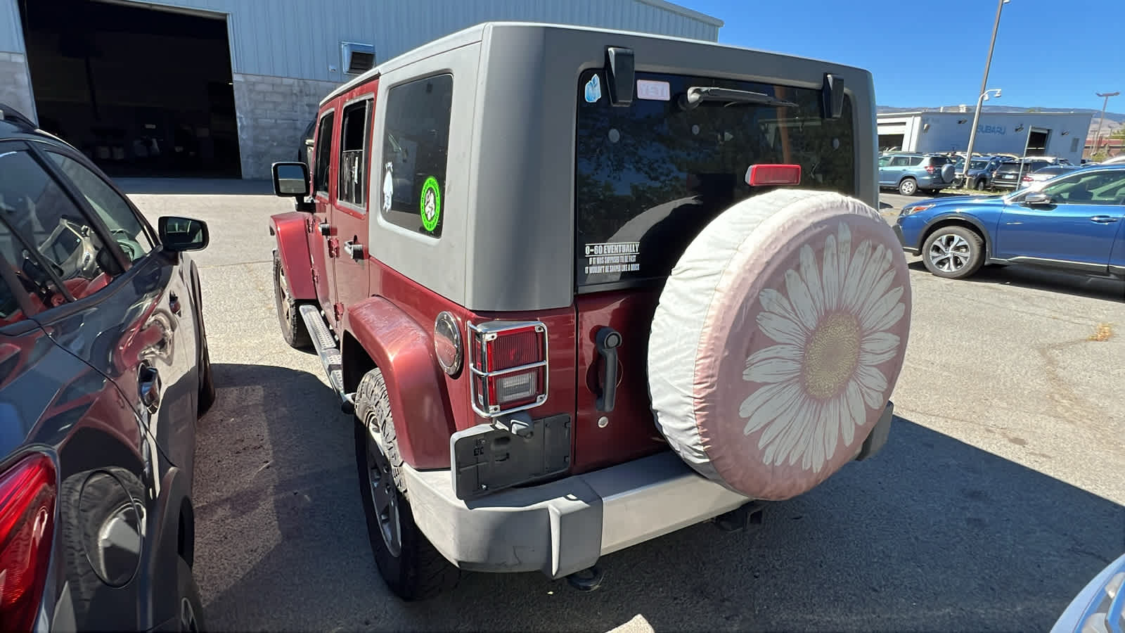 Thumbnail: 2010 Jeep Wrangler - 14