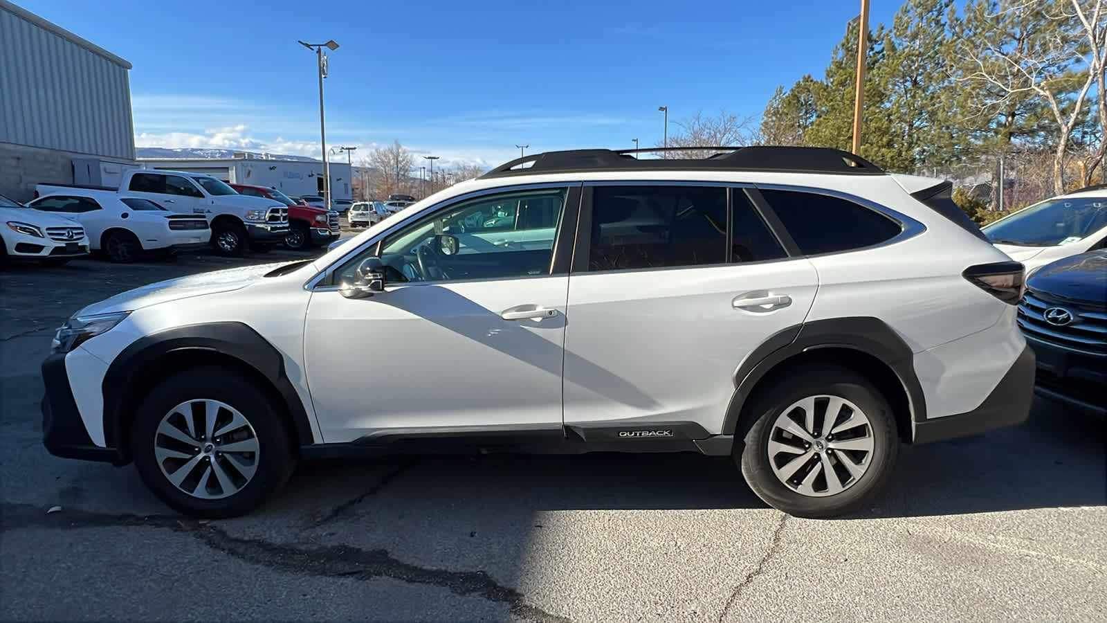 Thumbnail: 2023 Subaru Outback - 20