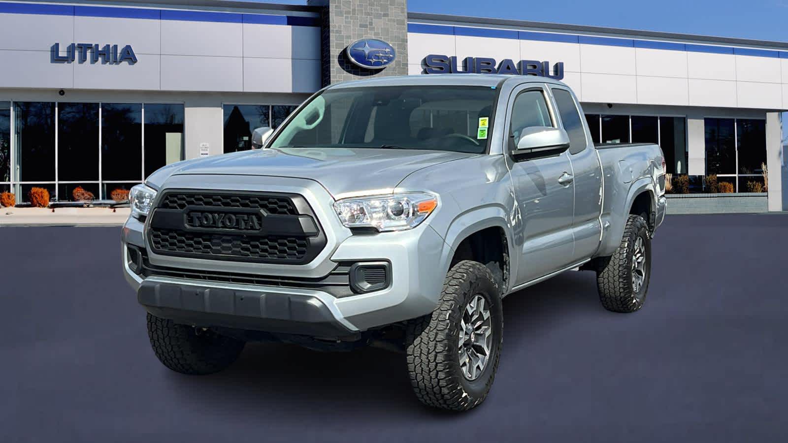 Thumbnail: 2022 Toyota Tacoma - 1