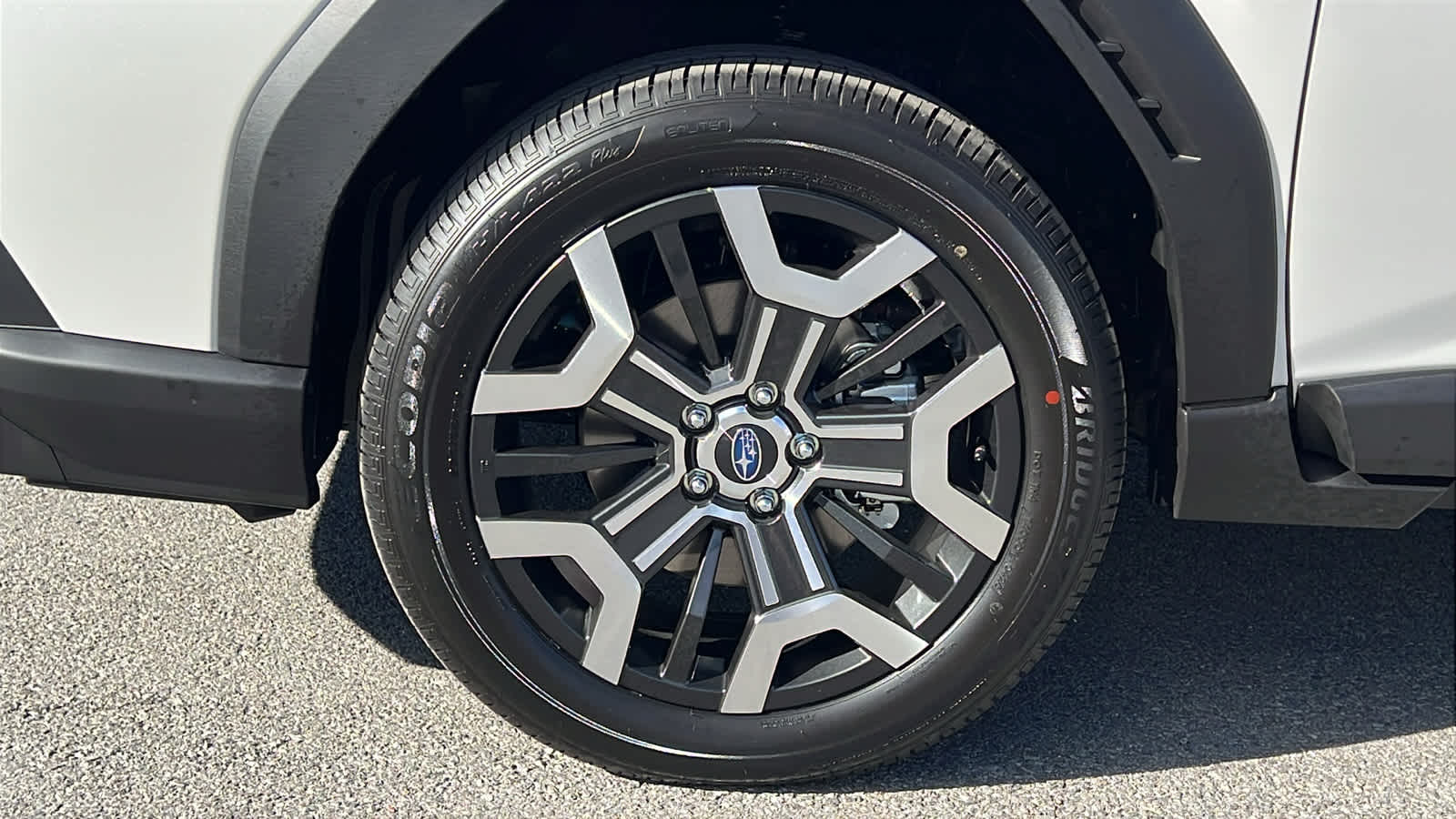2026 Subaru Outback Touring XT - Photo 9