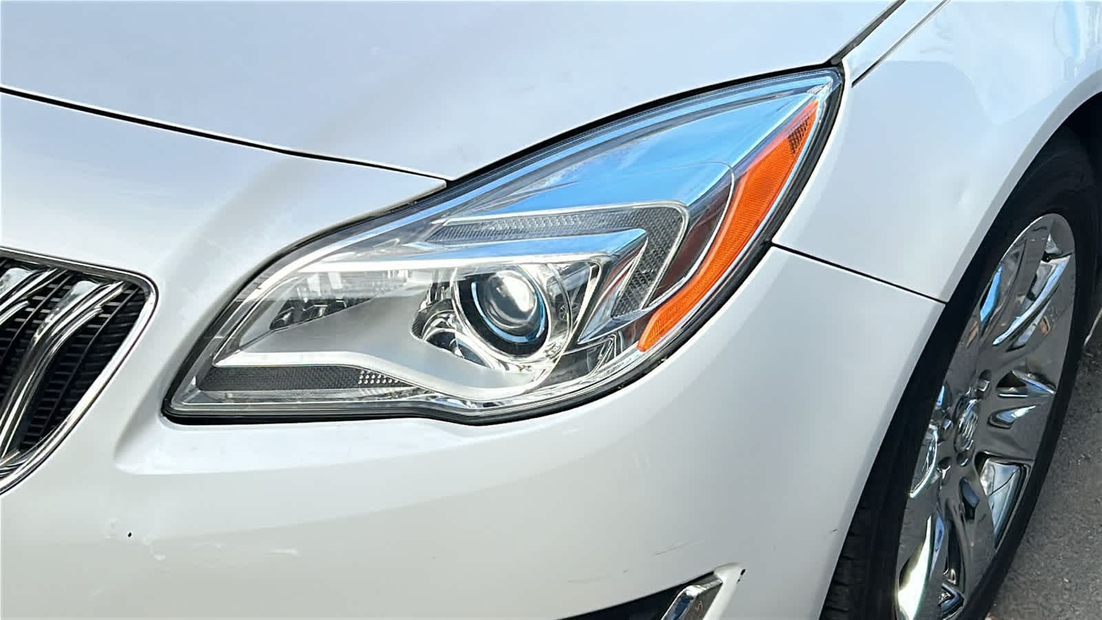 Thumbnail: 2016 Buick Regal - 2