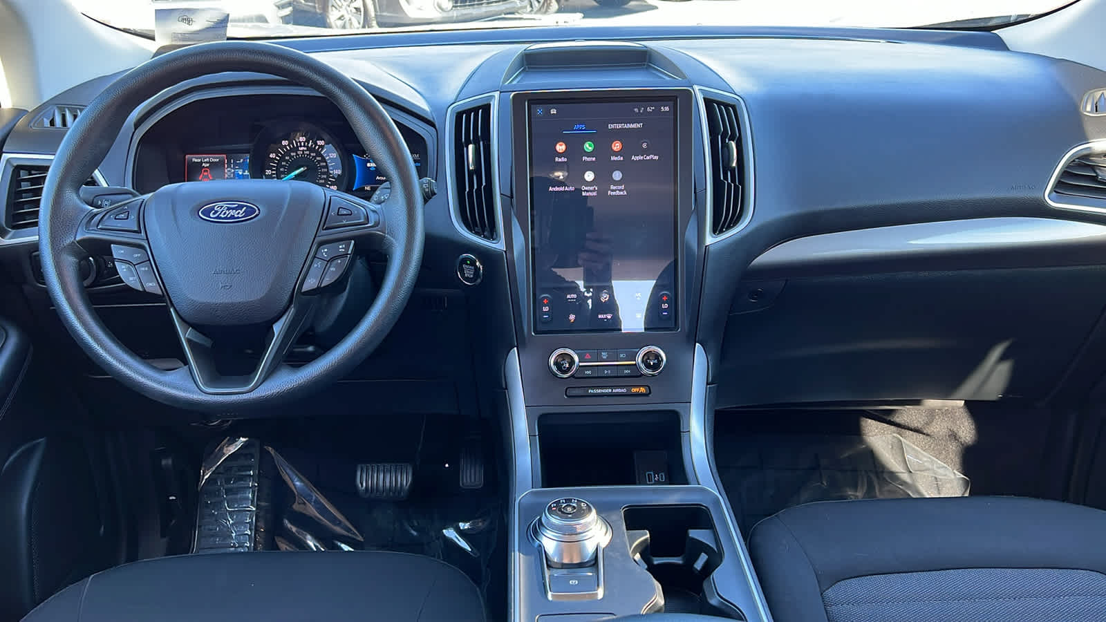 Thumbnail: 2024 Ford Edge - 26