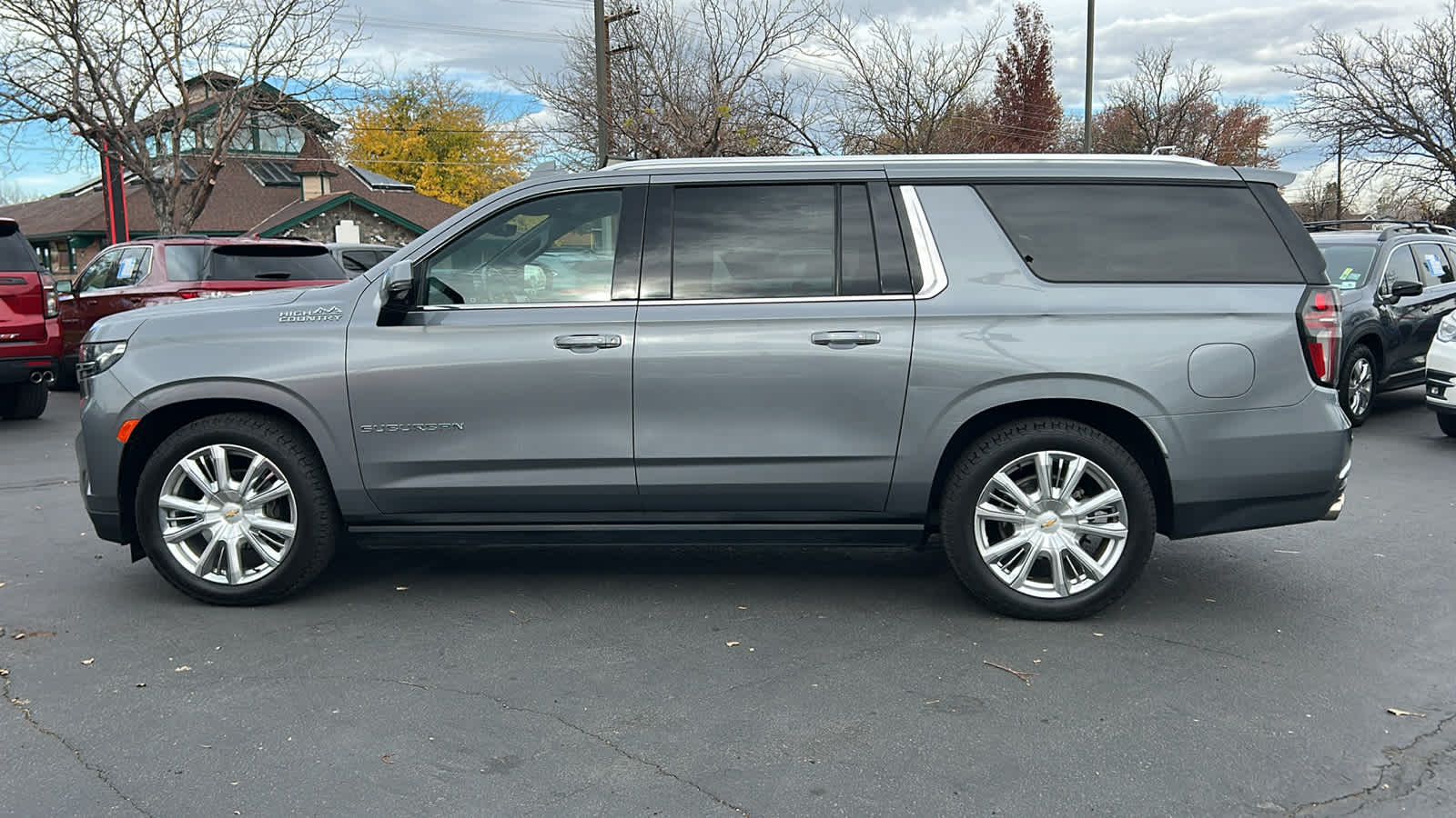 Thumbnail: 2021 Chevrolet Suburban - 8