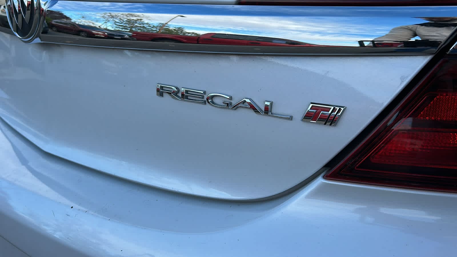 Thumbnail: 2016 Buick Regal - 13