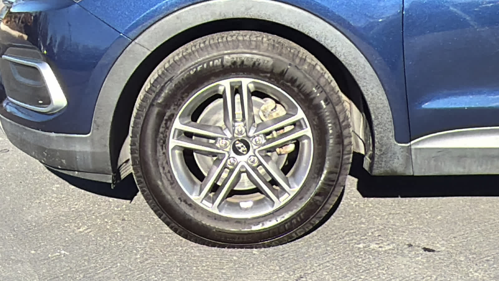 Thumbnail: 2018 Hyundai Santa Fe - 9