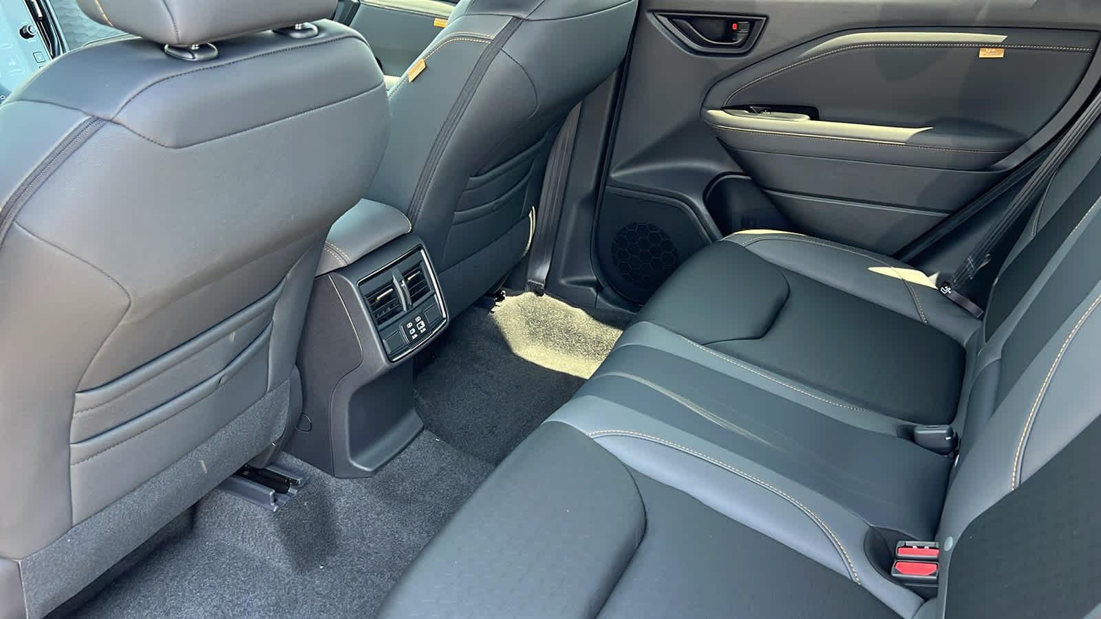 2026 Subaru Forester Wilderness - Photo 24
