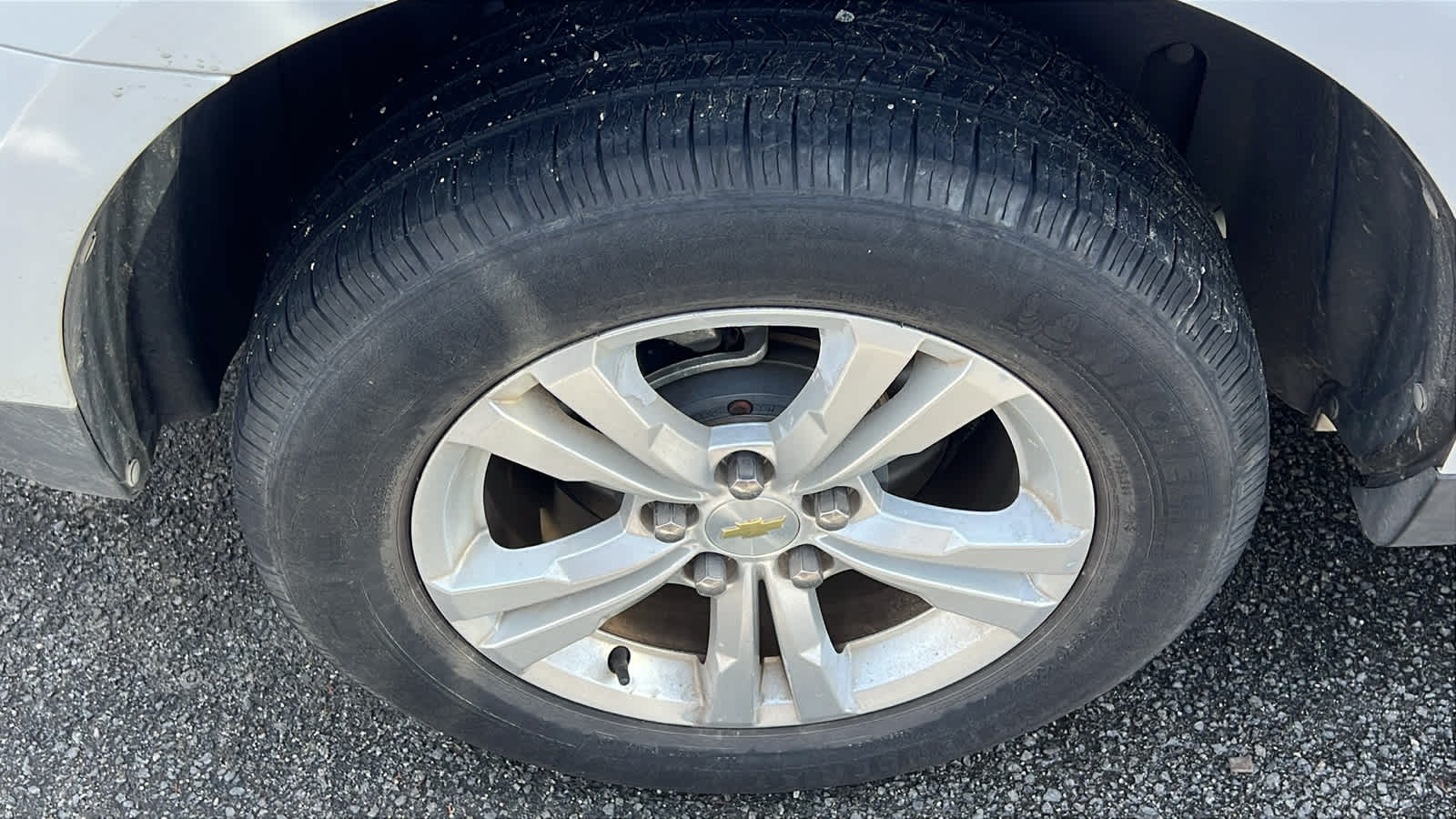 Thumbnail: 2012 Chevrolet Equinox - 9