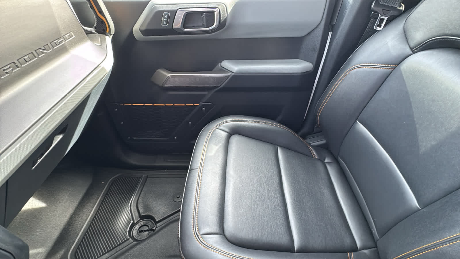 Thumbnail: 2022 Ford Bronco - 12