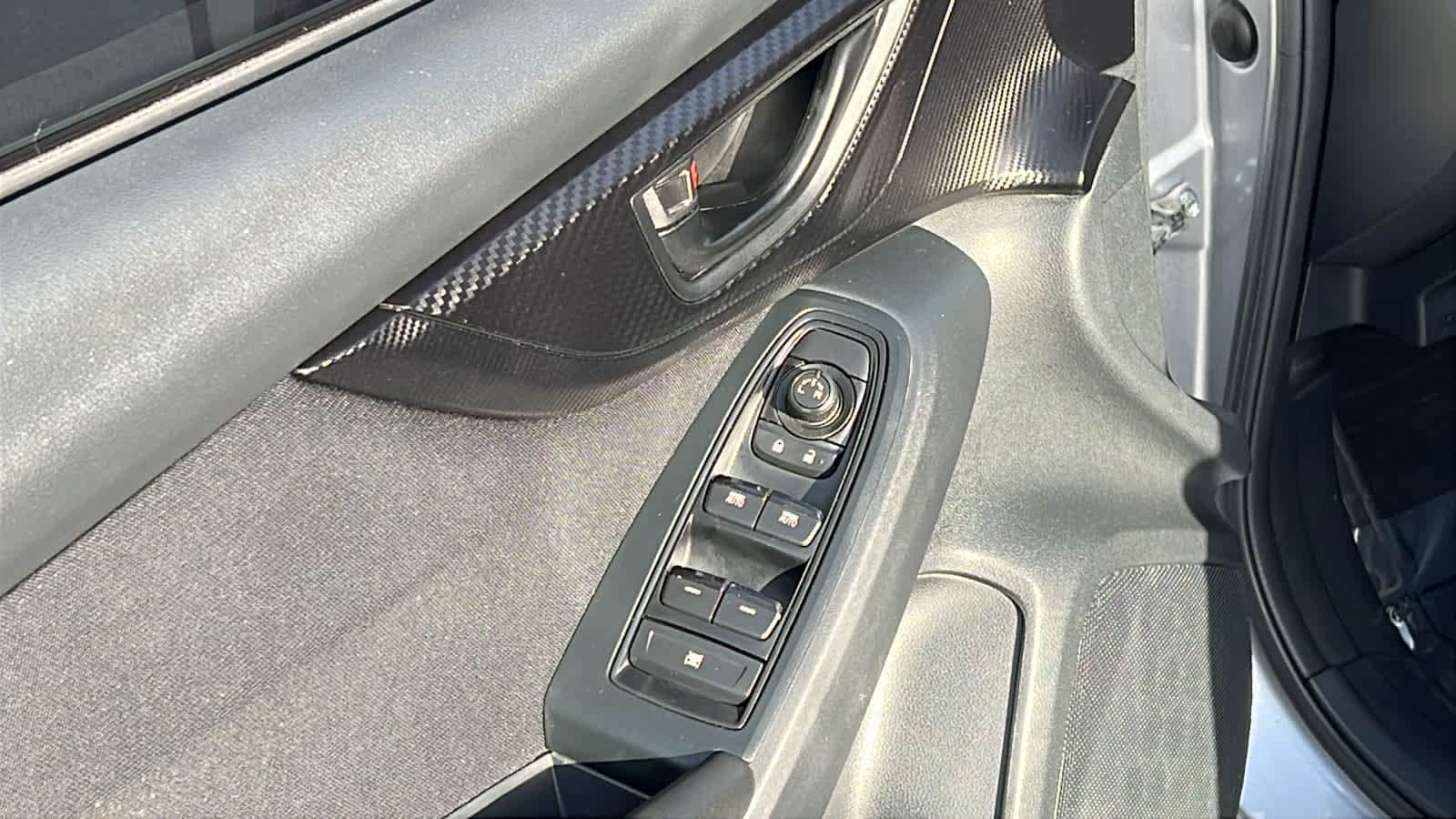 Thumbnail: 2019 Subaru Crosstrek - 19