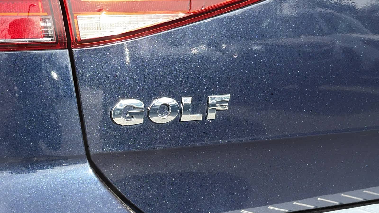 Thumbnail: 2016 Volkswagen Golf - 28