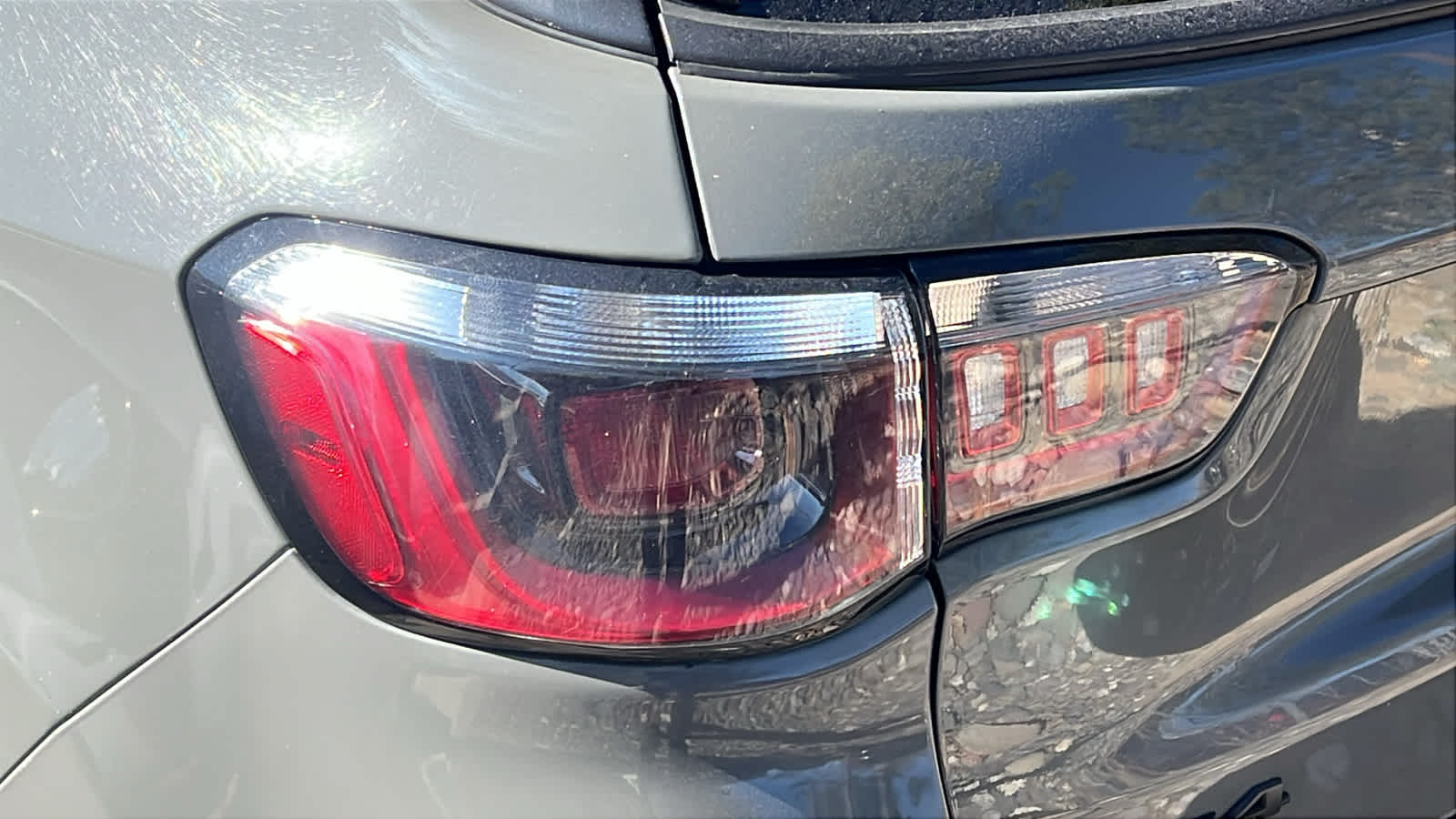 Thumbnail: 2021 Jeep Compass - 17