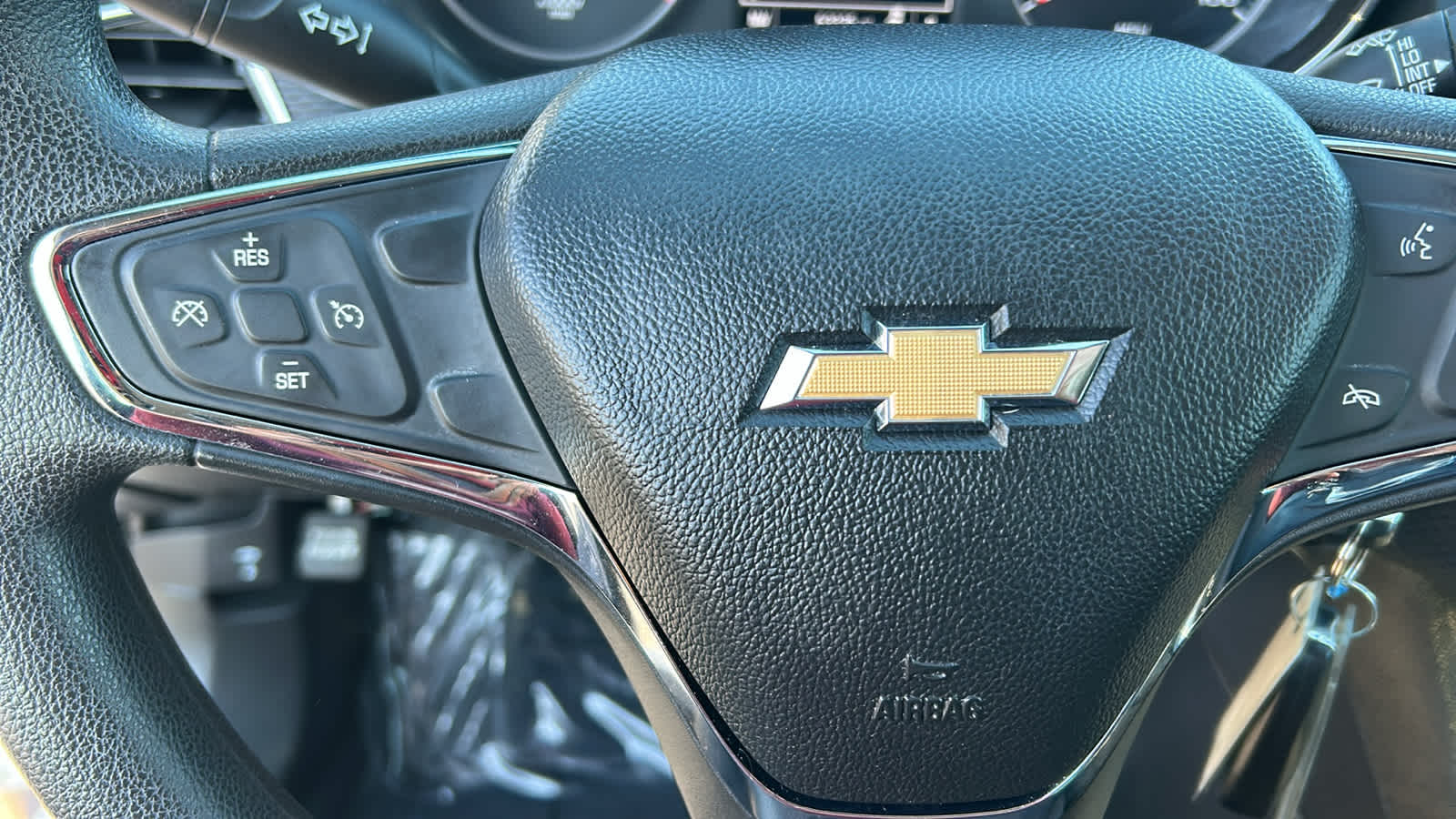 Thumbnail: 2019 Chevrolet Cruze - 19
