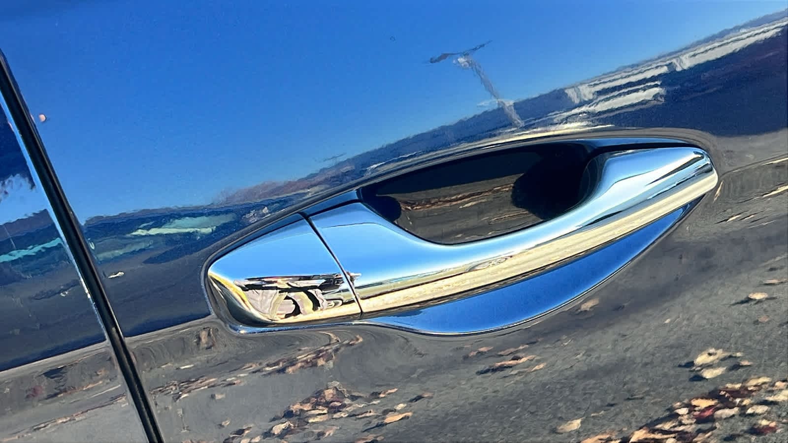 Thumbnail: 2018 Hyundai Santa Fe - 17