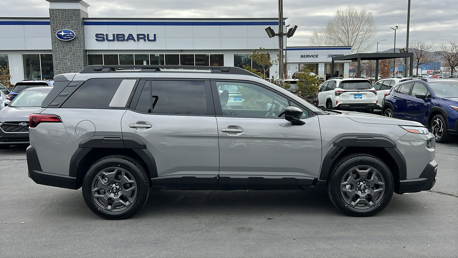 Thumbnail: 2026 Subaru Outback - 4