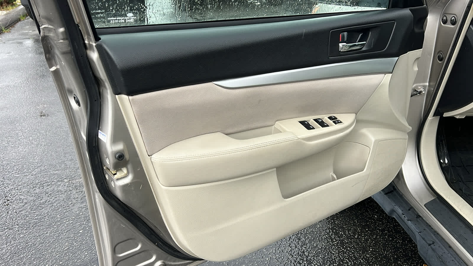 Thumbnail: 2014 Subaru Outback - 22