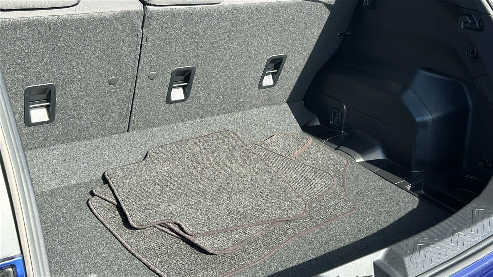 Thumbnail: 2025 Subaru Impreza - 28