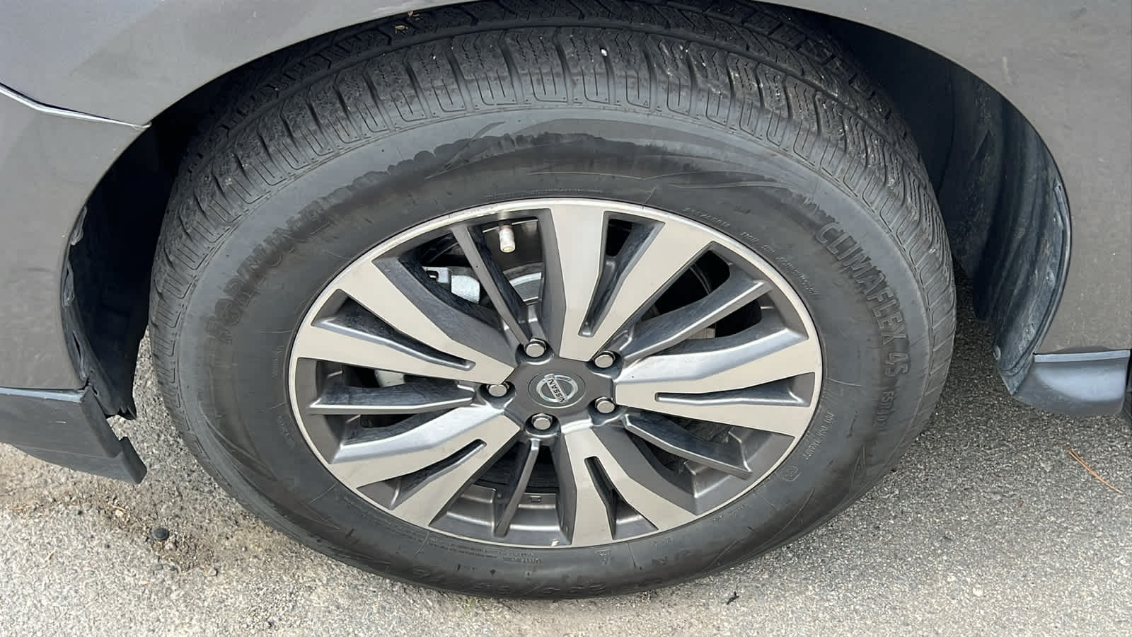 Thumbnail: 2020 Nissan Pathfinder - 19