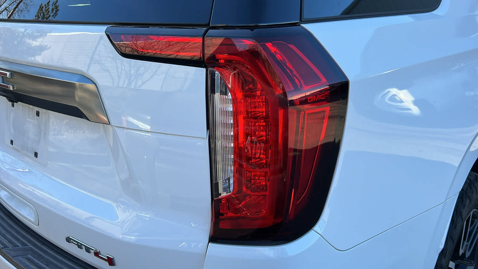 Thumbnail: 2021 GMC Yukon - 13