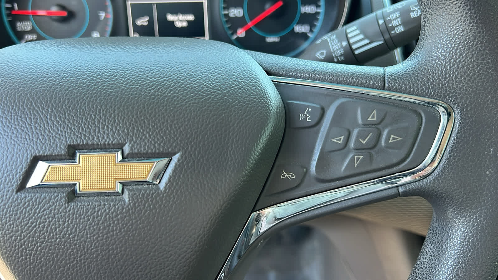 Thumbnail: 2018 Chevrolet Cruze - 20