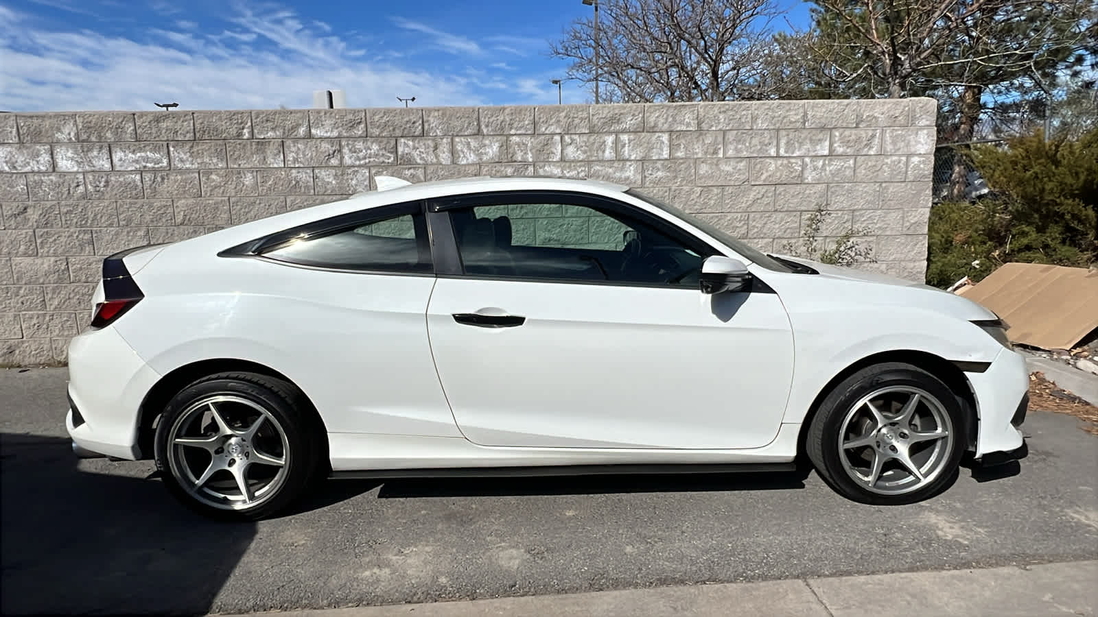 Thumbnail: 2017 Honda Civic - 9