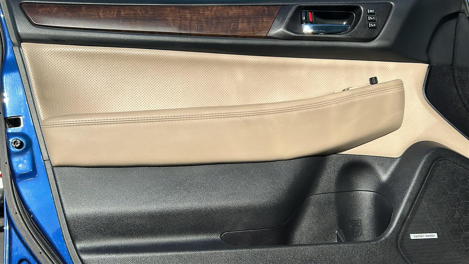 Thumbnail: 2017 Subaru Outback - 23
