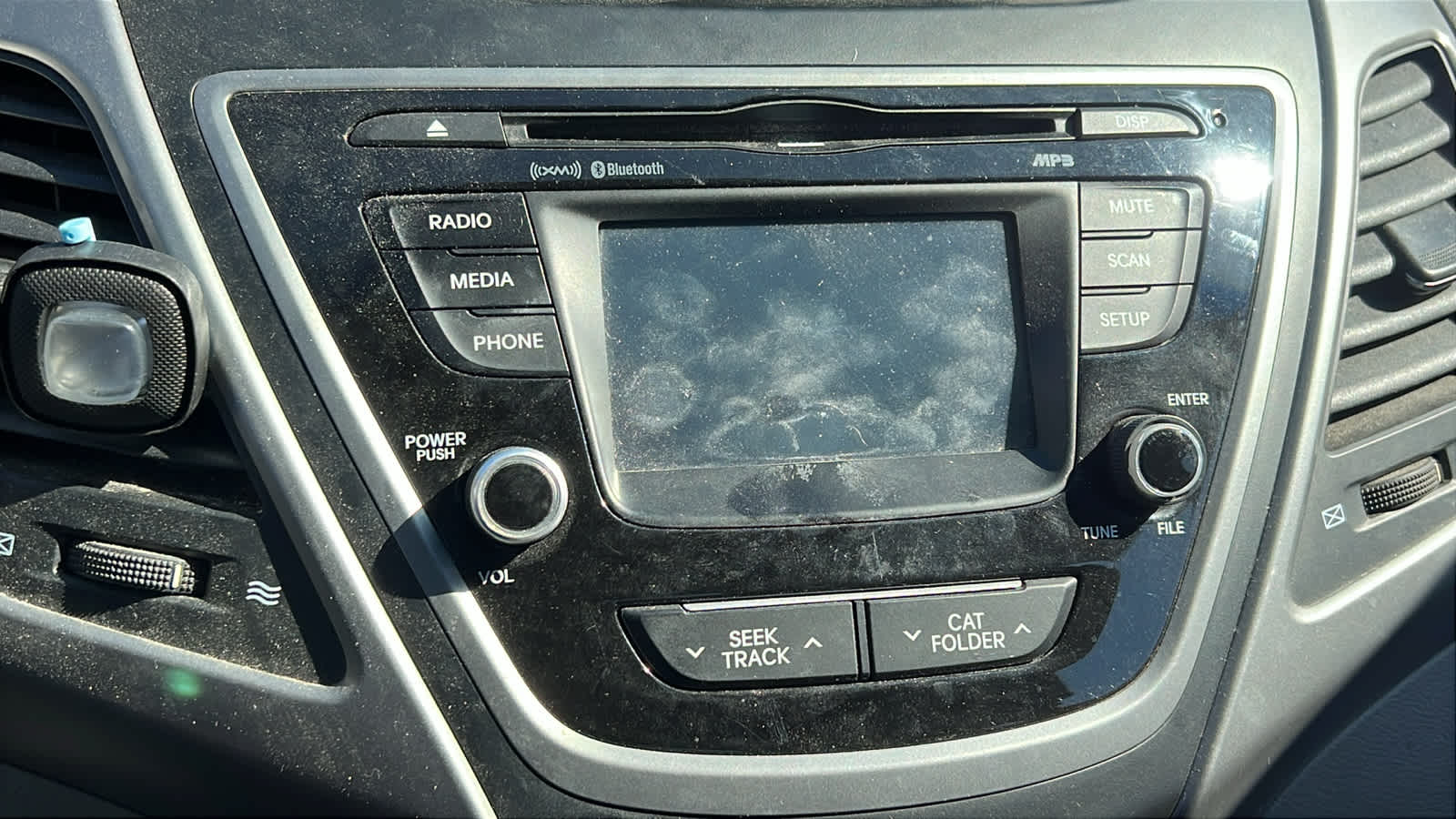 Thumbnail: 2015 Hyundai Elantra - 9