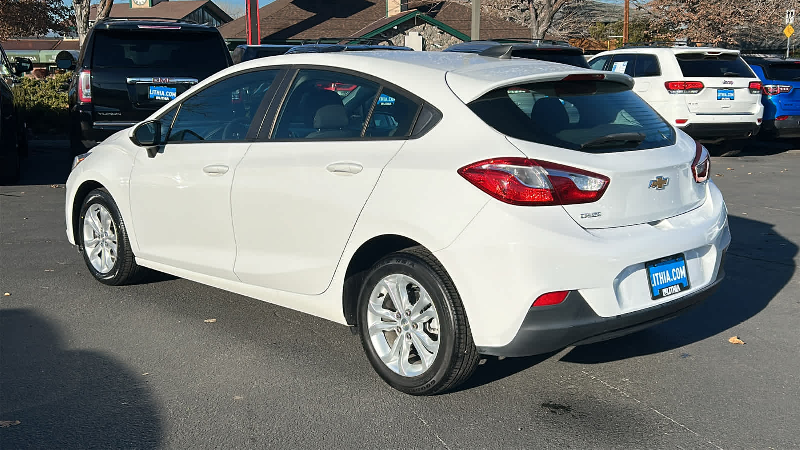 Thumbnail: 2019 Chevrolet Cruze - 7