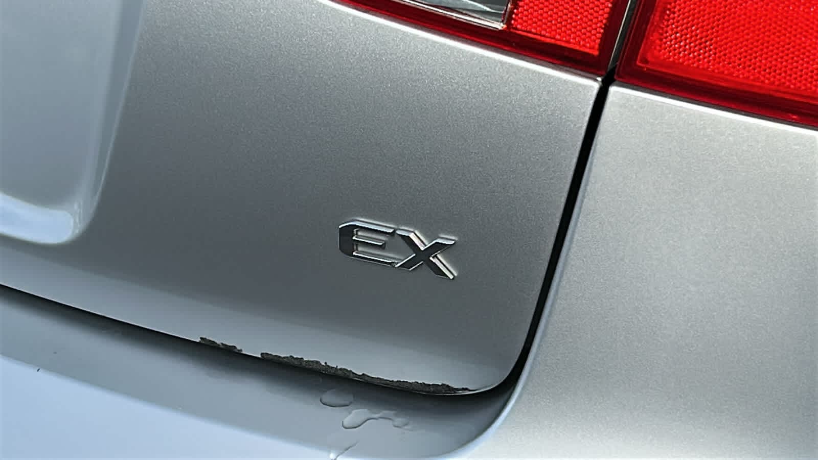 Thumbnail: 2011 Kia Forte - 13