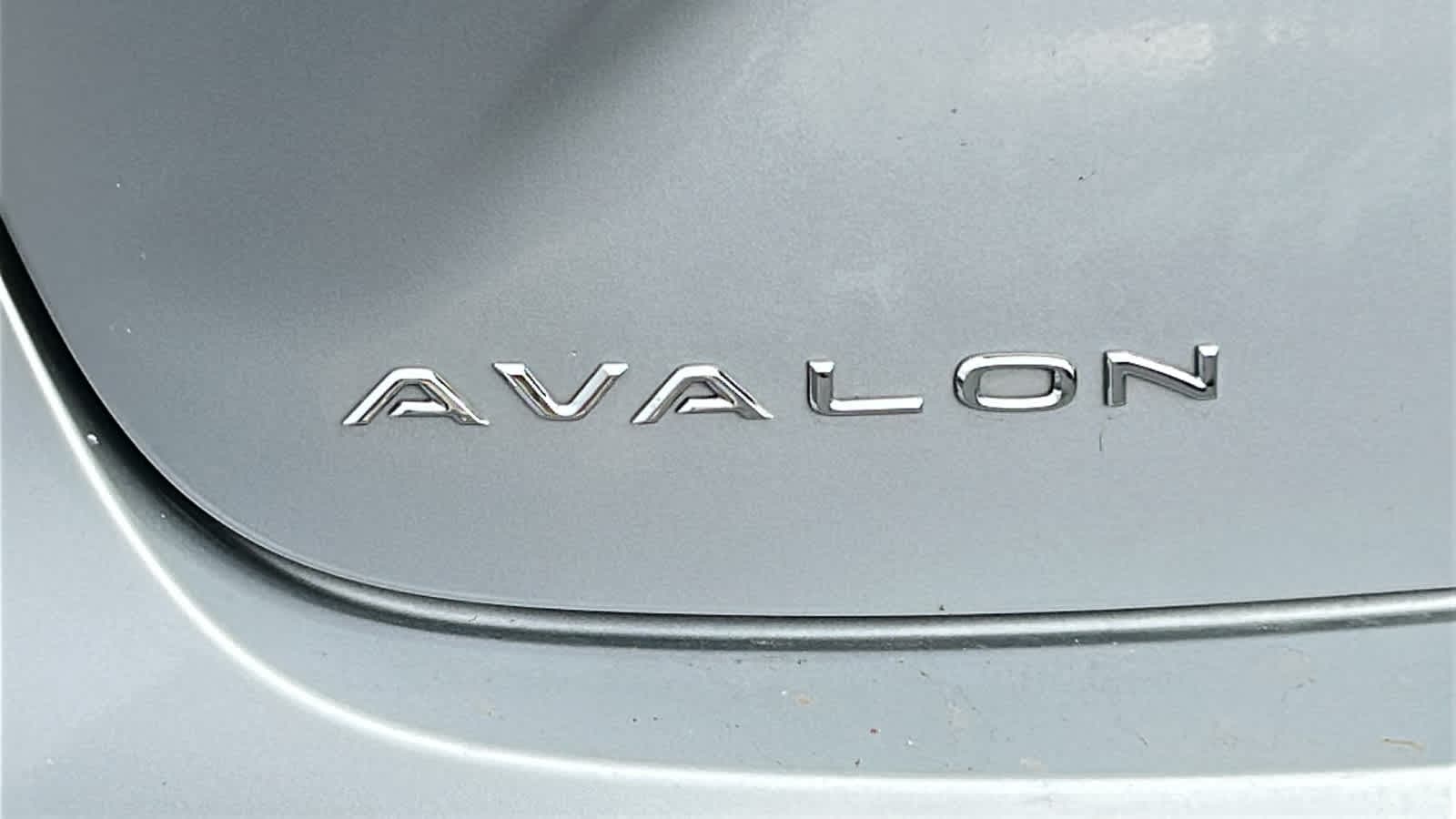 Thumbnail: 2015 Toyota Avalon - 28