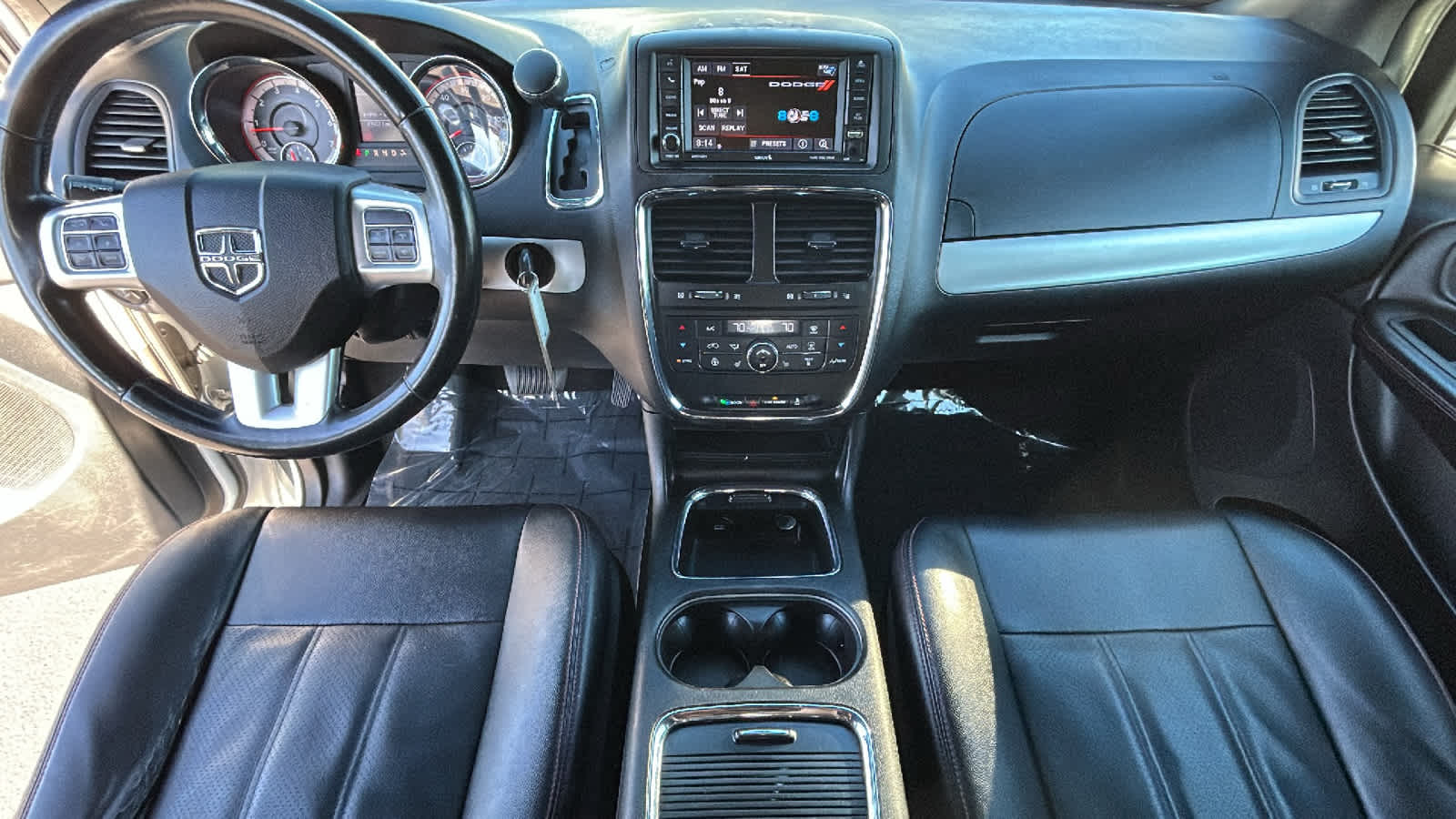 Thumbnail: 2018 Dodge Grand Caravan - 26