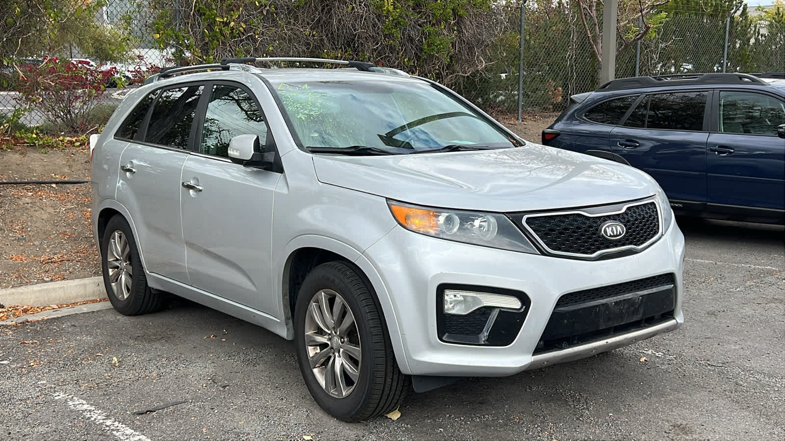 Thumbnail: 2012 Kia Sorento - 3