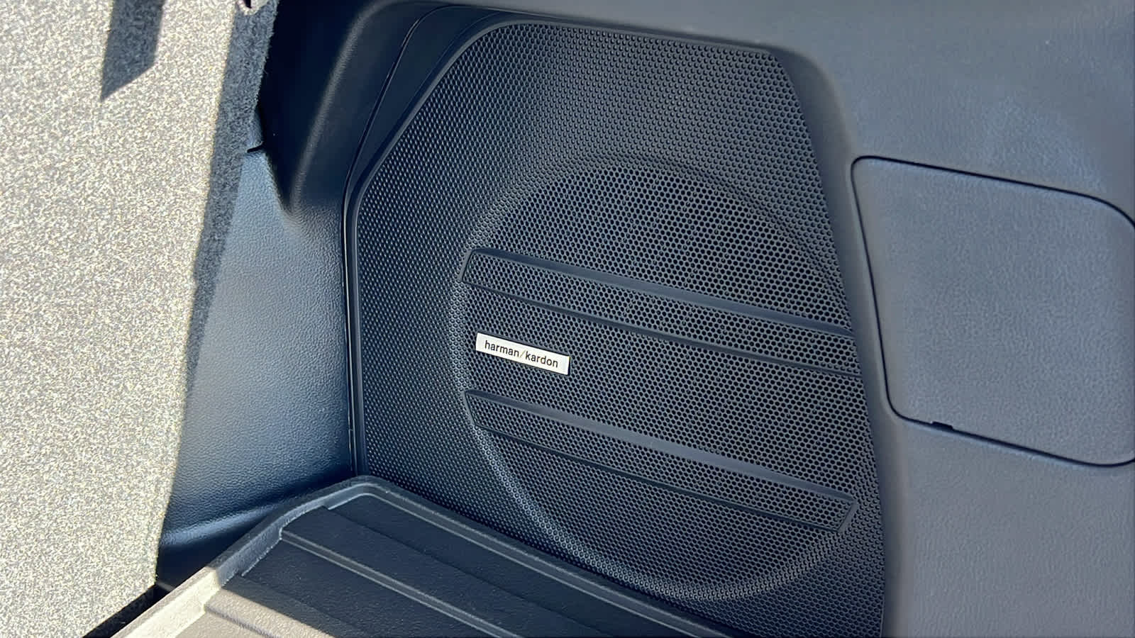 Thumbnail: 2026 Subaru Ascent - 32