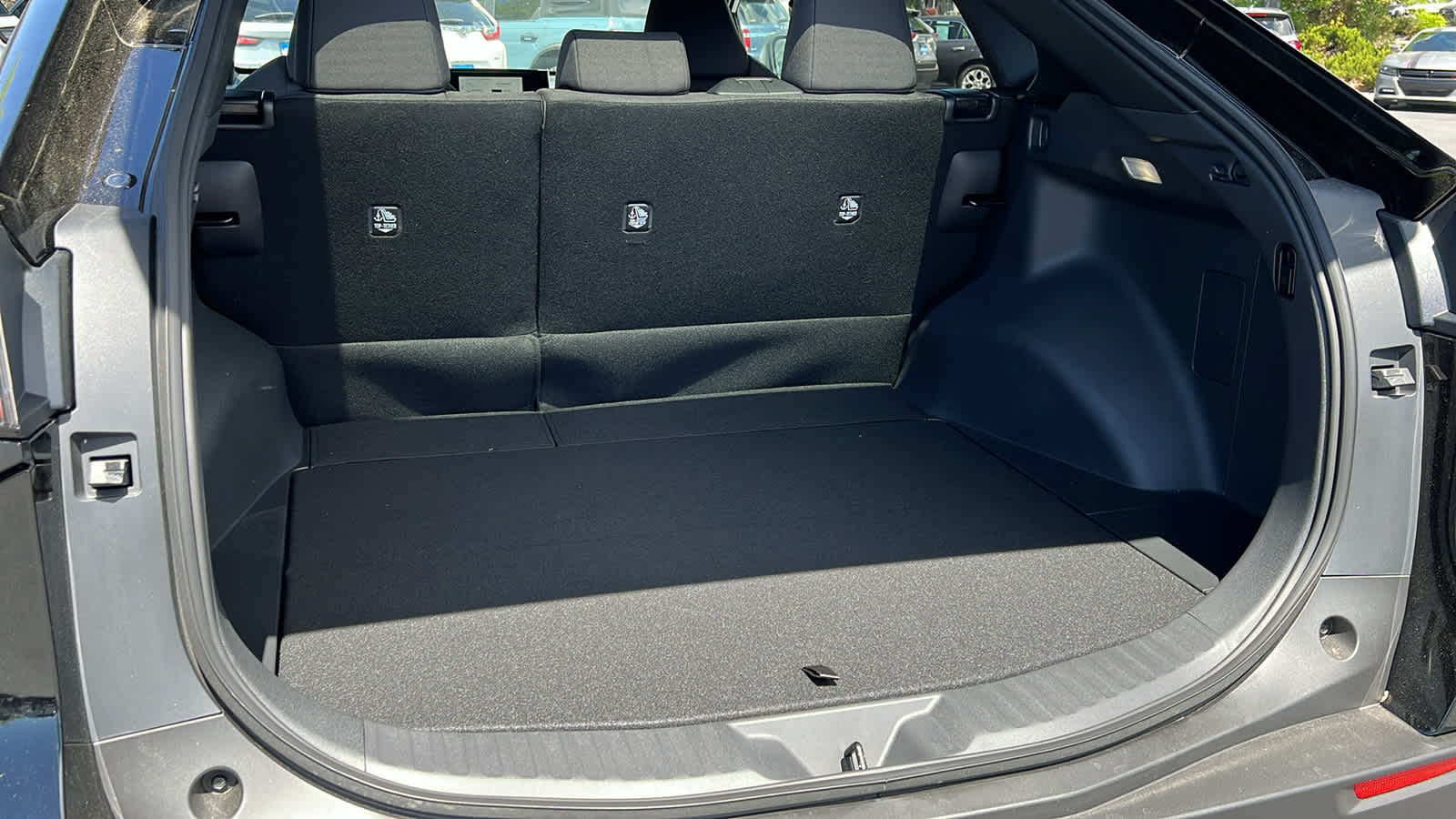 2025 Subaru Solterra Premium 27