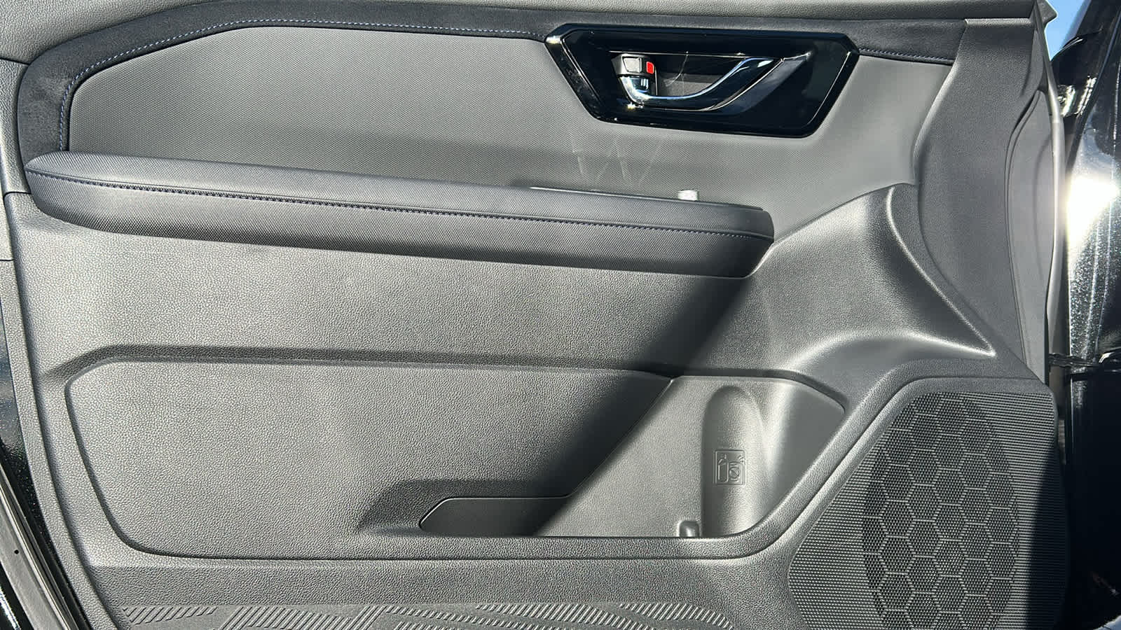 Thumbnail: 2025 Subaru Forester - 23