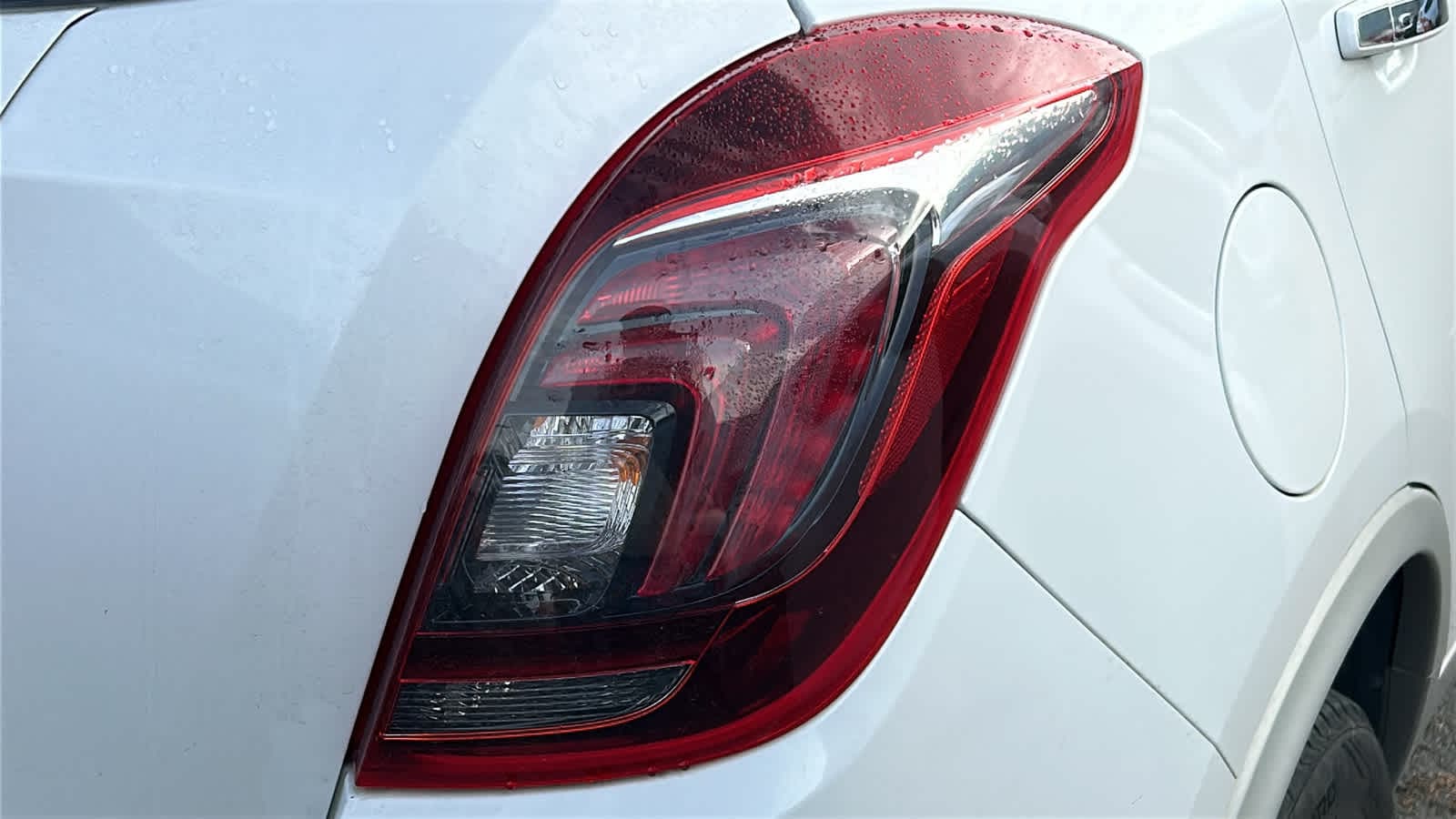 Thumbnail: 2017 Buick Encore - 13