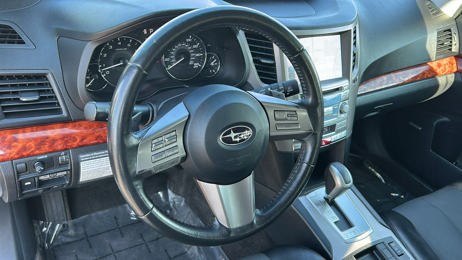 Thumbnail: 2011 Subaru Outback - 11